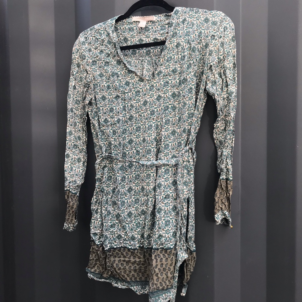 Light weight dress